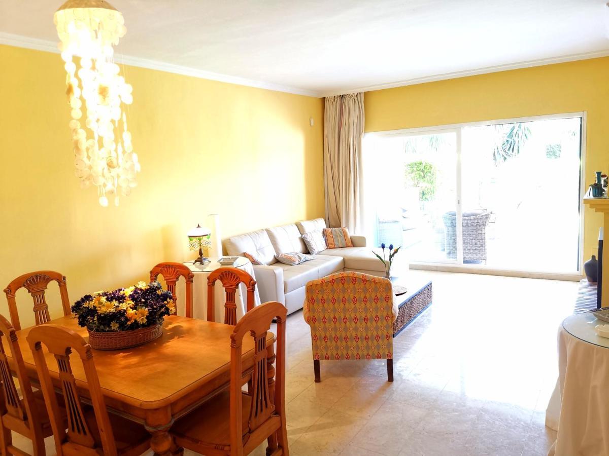 Entre Marbella Y Apartamento *